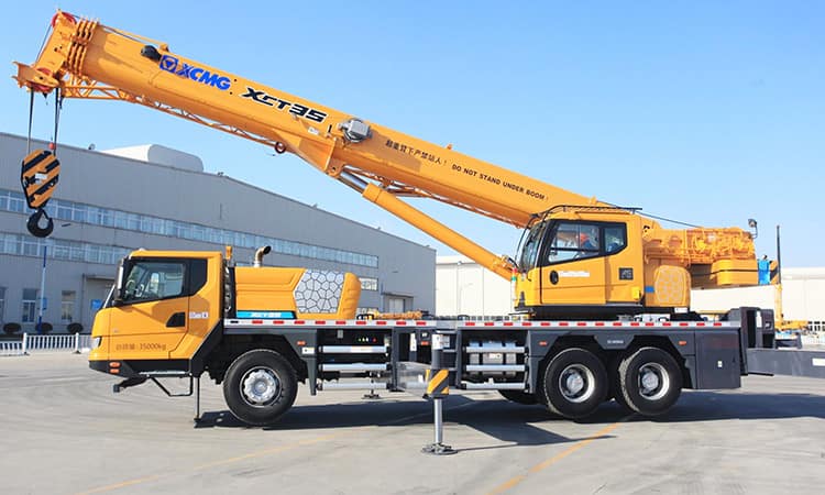 XCMG 35 ton Truck Crane XCT35 China small mobile crane truck for sale